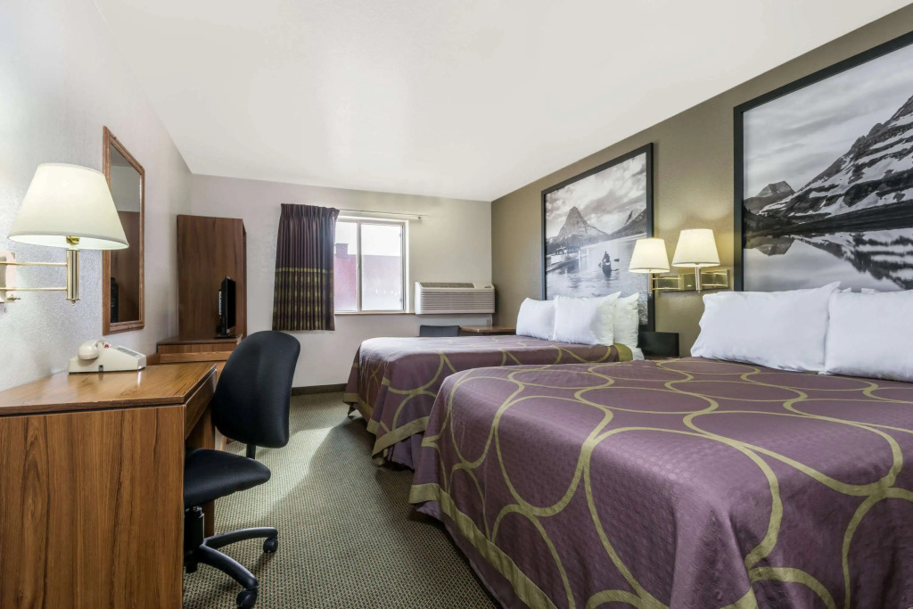 Super 8 by Wyndham Missoula/Reserve St