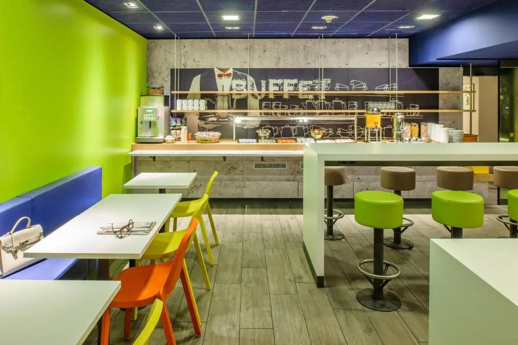 B&B HOTEL Rostock-Broderstorf