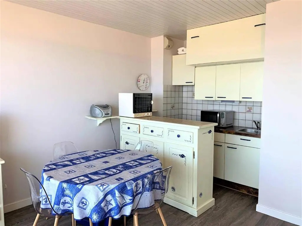 Appartement Quiberon, 2 pièces, 4 personnes - FR-1-478-9