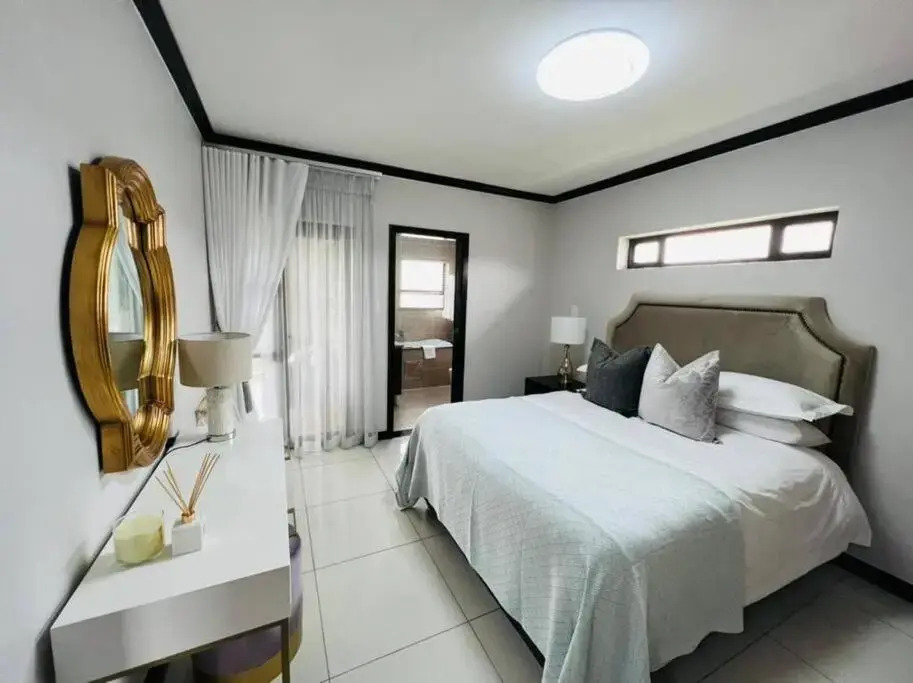 Vonzee apartment on Palmview Estate.