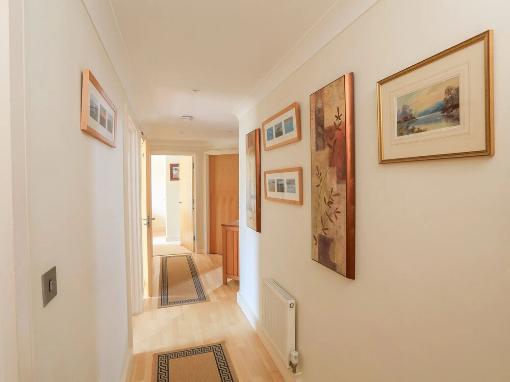 5 Thurlestone Beach