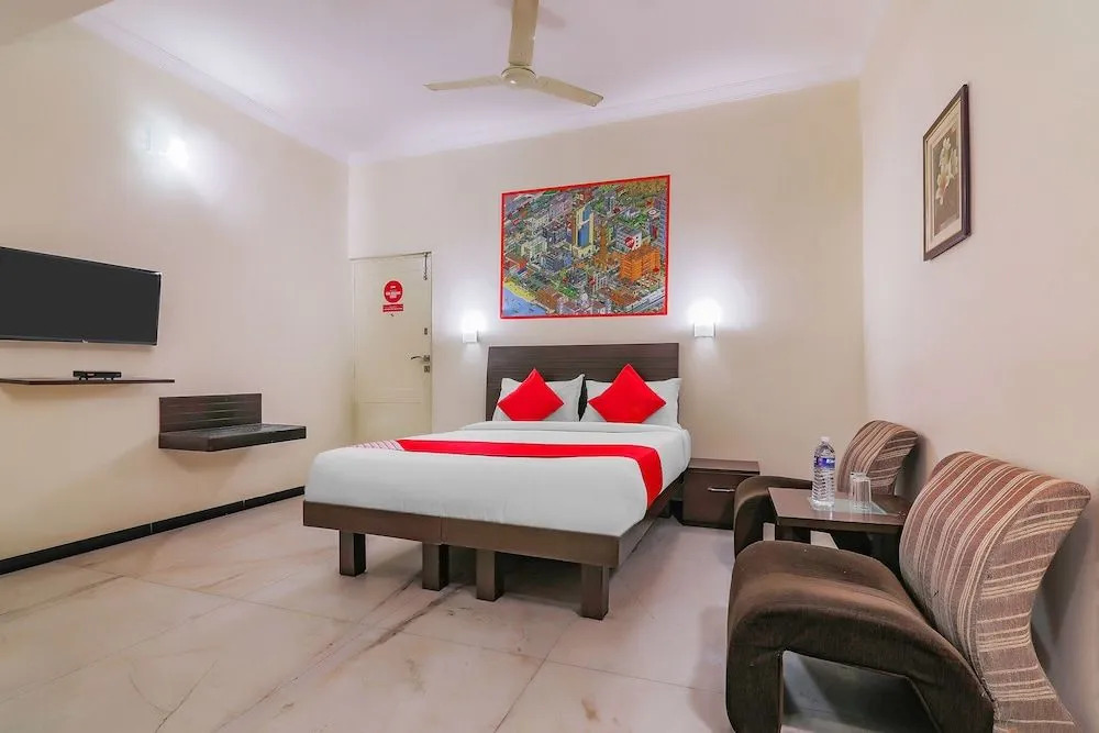 Oyo 42638 Hotel Planet Grande
