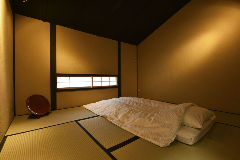 Kuraya Kamigojo-cho