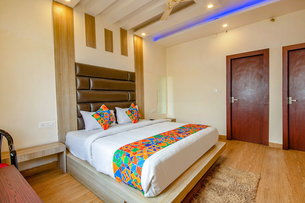 Fabhotel As Residency