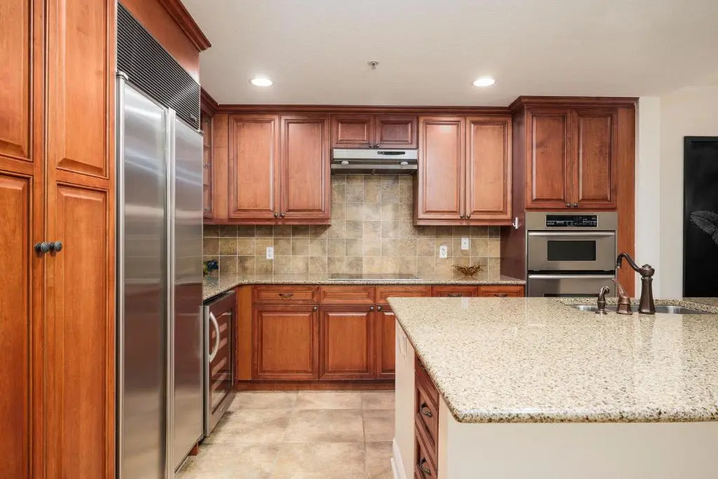 Palm Coast Resort 109, 3 Bedrooms, Sleeps 6, Pool, Hot Tub, WiFi