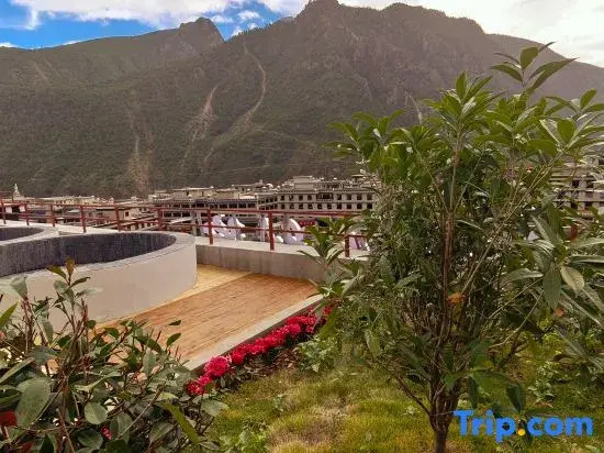 Zhuji·Jingbo Courtyard (Shangri-La Town, Branch)