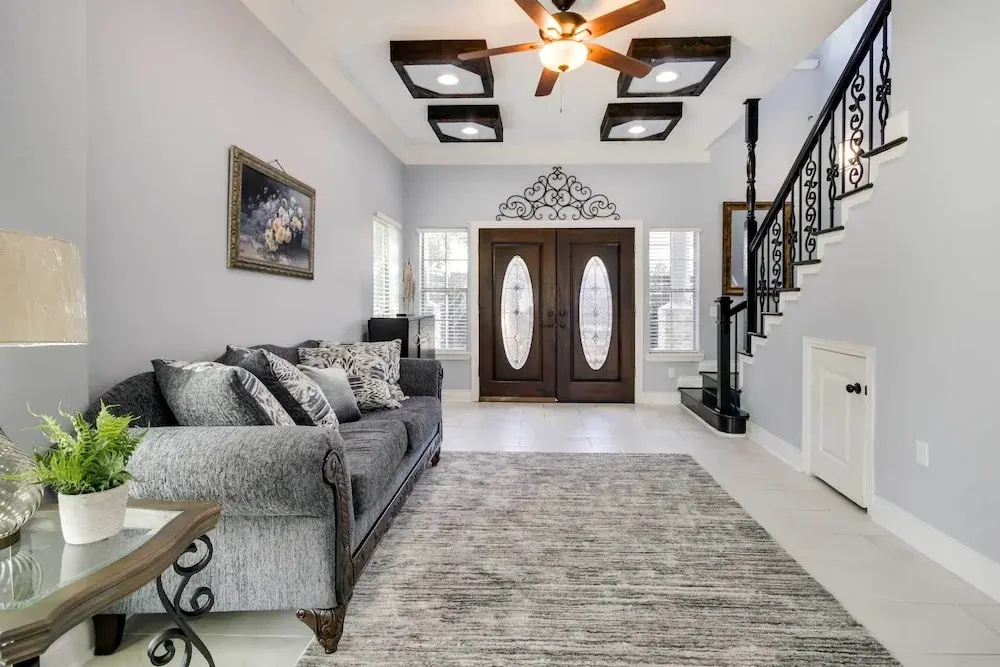 Luxe Southwest Houston Home w/ Balconies & Patio!