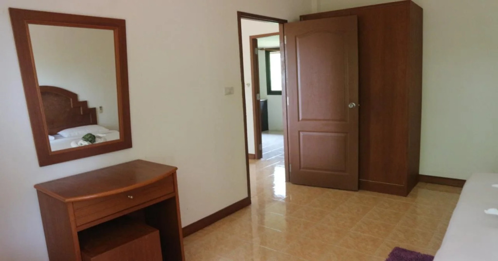 Baan srinimit Apartment