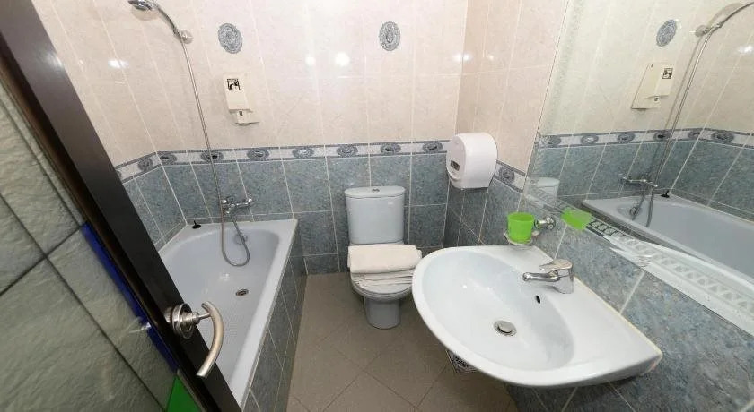 Hotel Compass(SG Clean, Staycation Approved)