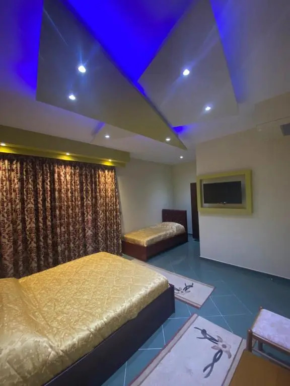 Hotel Ago