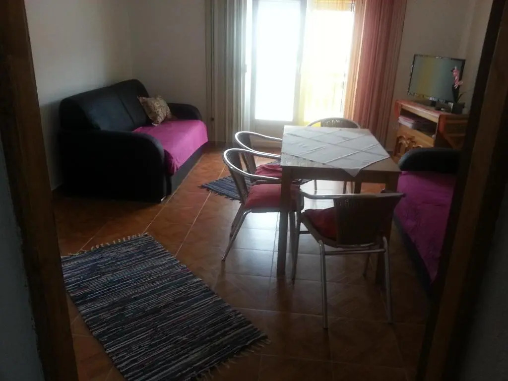 Apartmani I+J Miletic