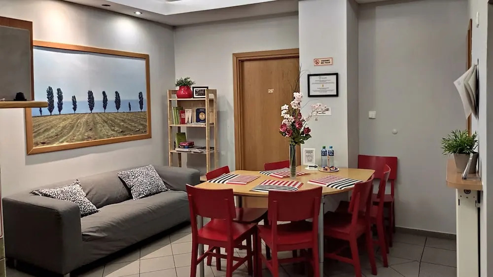 Helvetia Plus B&B - PRIVATE ROOMS and APARTMENTS