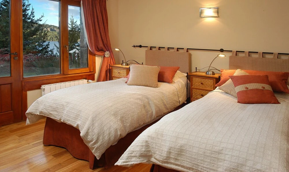Ultra Luxury 6Bed 5.5Bath HV1