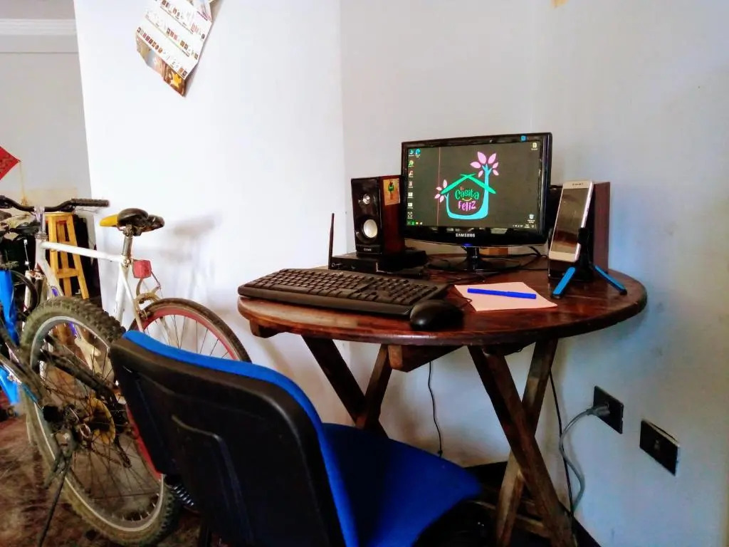La Casita Feliz