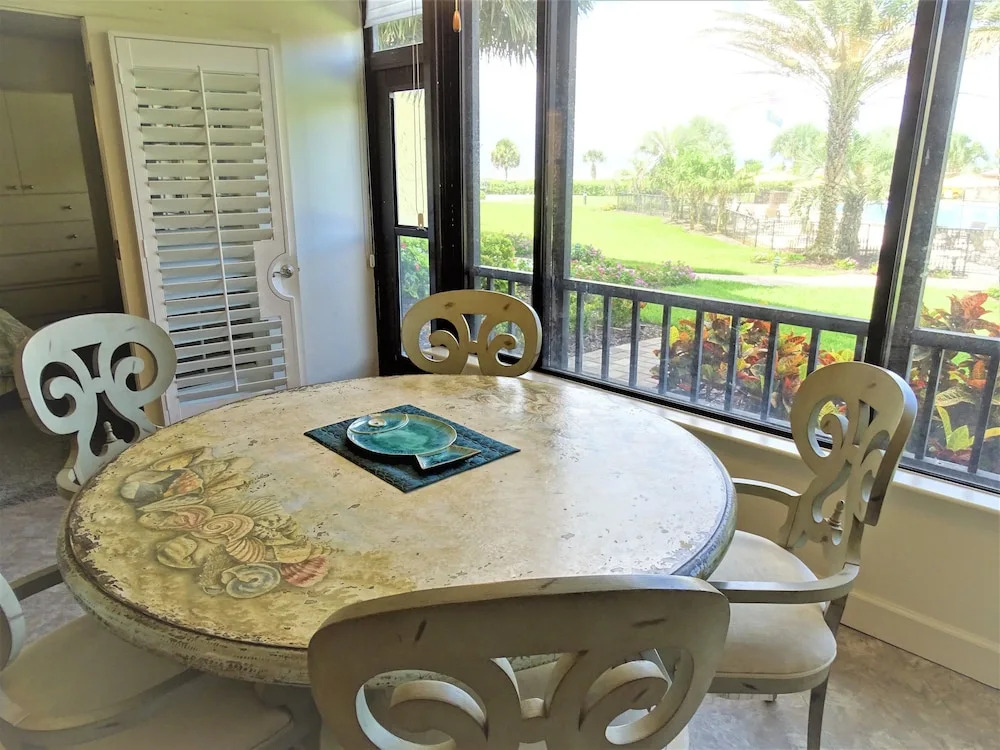 Gulf And Bay Club- A106 Updated Ground Floor Walk Out! 2 Bedroom Condo