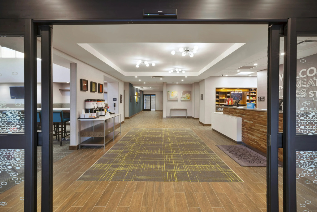 Hampton Inn & Suites Grandville Grand Rapids South