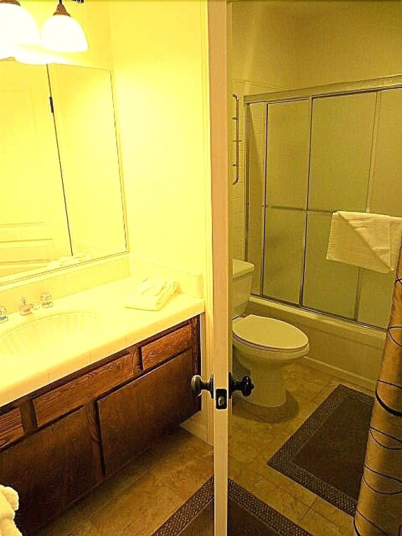 142 Premium Condo