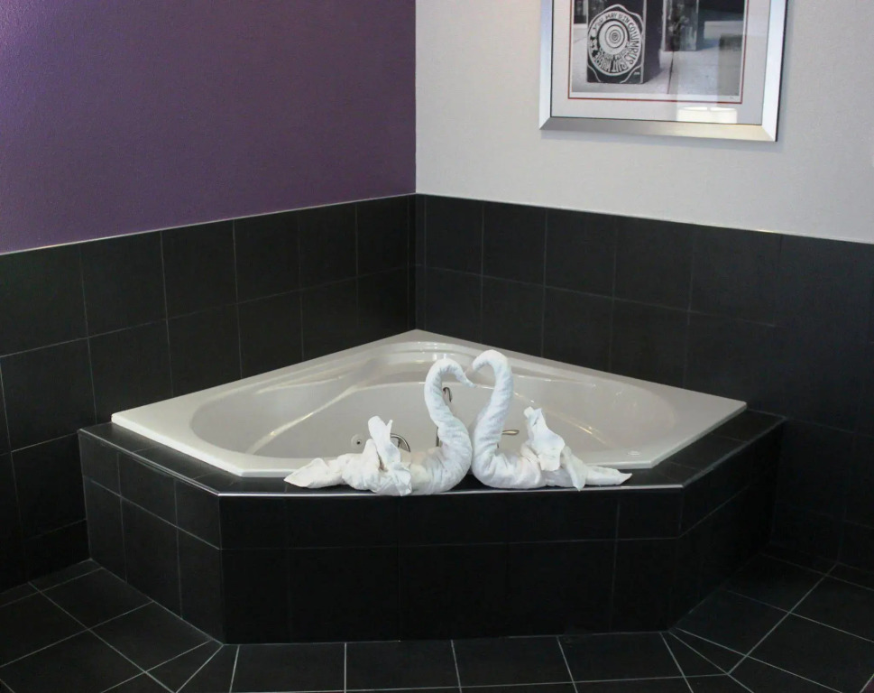 Holiday Inn Express & Suites Columbus - Polaris, an IHG Hotel