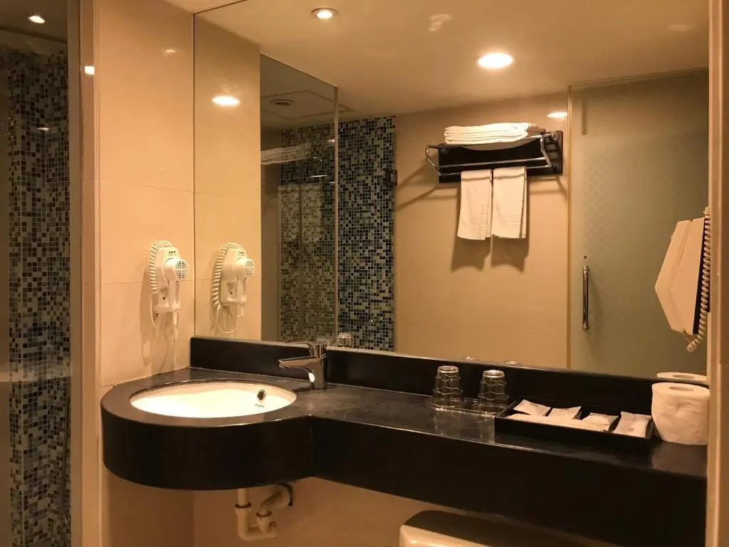 Delton Hotel
