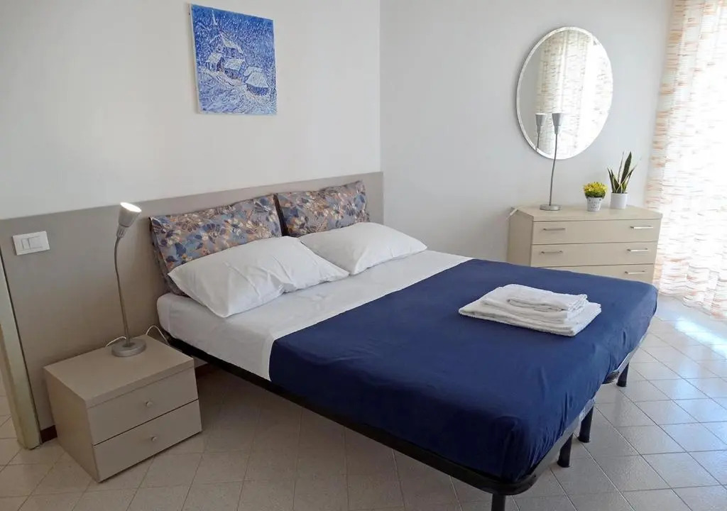 Nuovo fronte spiaggia, terrazza sul mare e piscina
