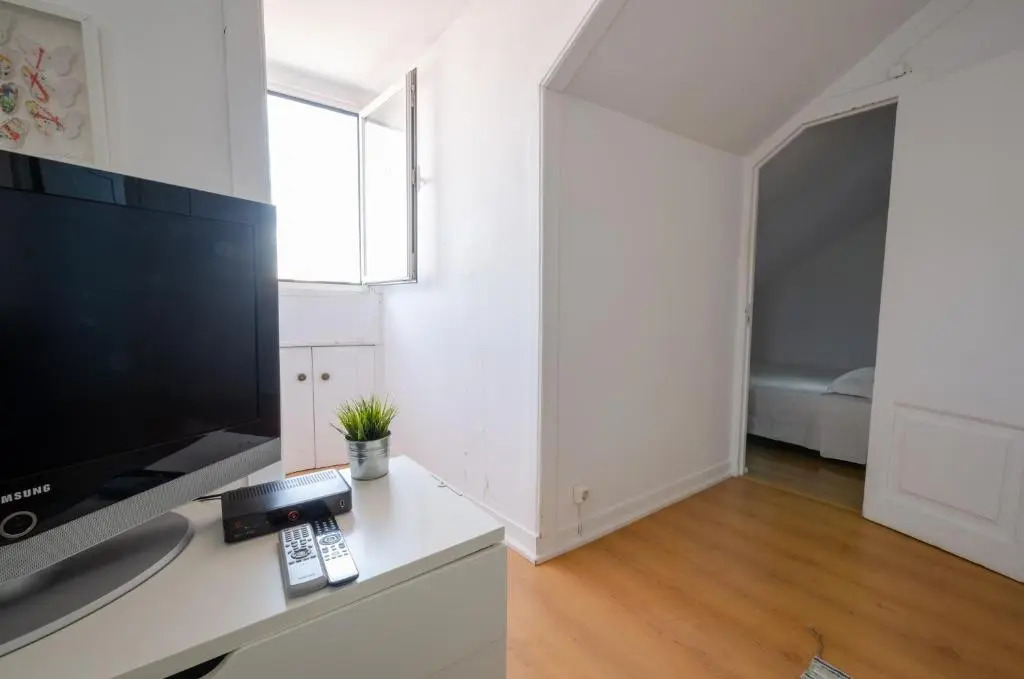118 D - Roof House in Avenida - Lisbon