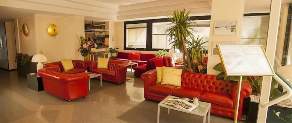 Hotel Bristol