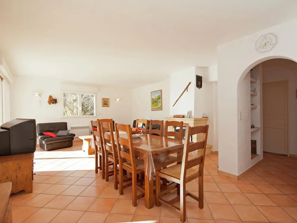 Villa in Provence with Pool and Garden