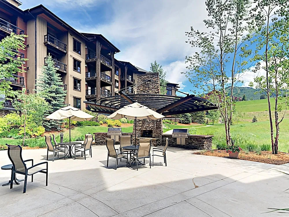 New Listing! Upscale Ski At Trailhead Lodge 3 Bedroom Condo