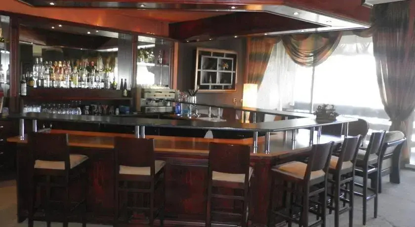 Bor Hotel
