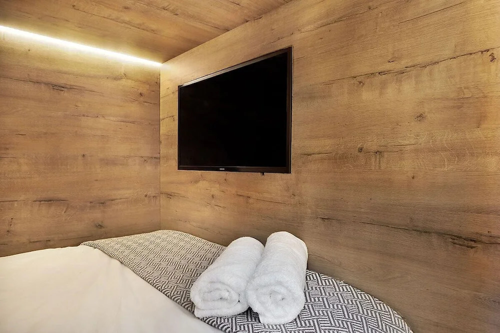 Hippo Pod Hostel