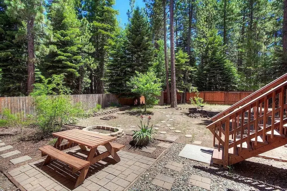 Pine Mountain Paradise 3 Bedroom Home by RedAwning