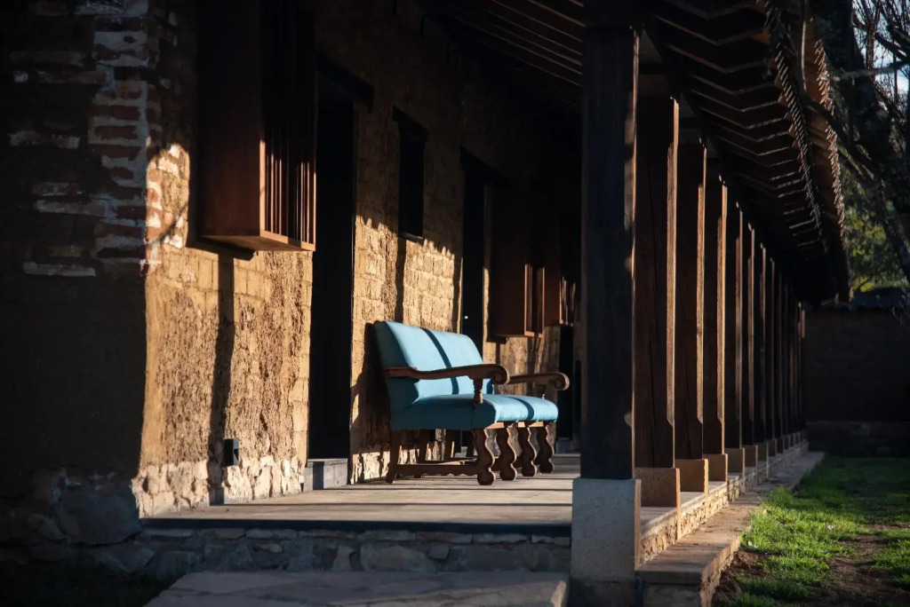 Uvence Garden Hotel