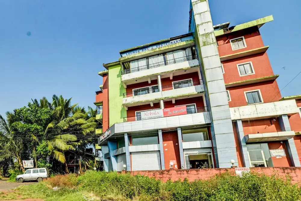 OYO 18439 Home Dazzling 2BHK Near Calangute