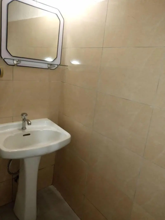 Lucy Sabrin Guest House