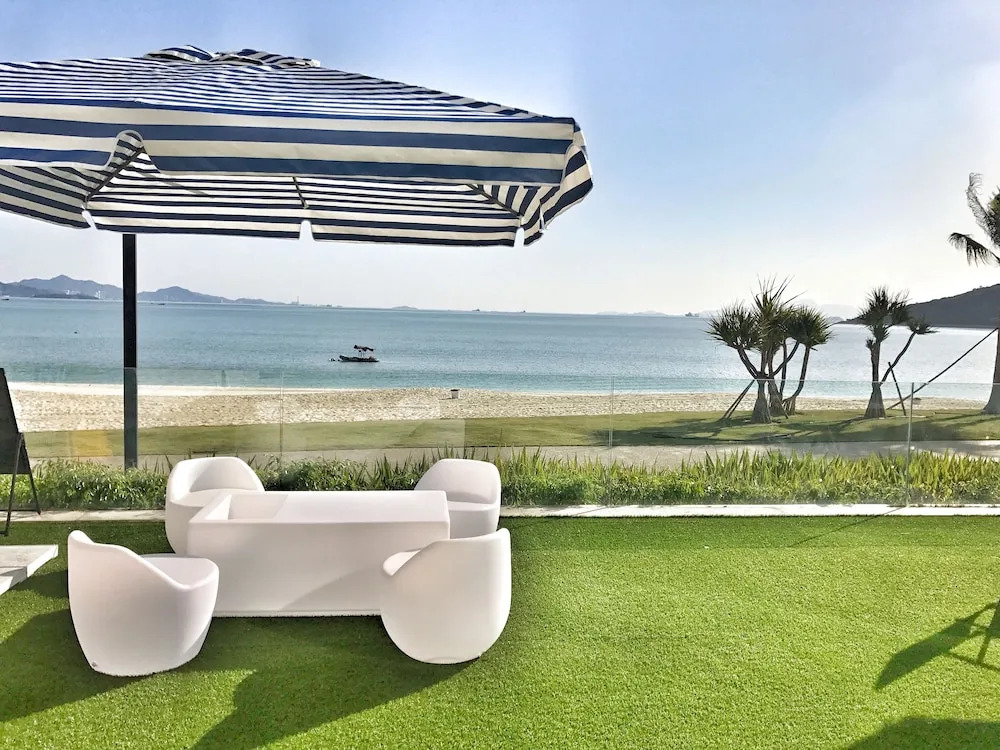 Hulusea Hotel Resort