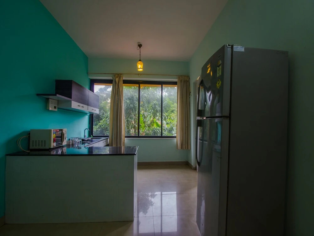 OYO 17028 Hotel Aviva Residency