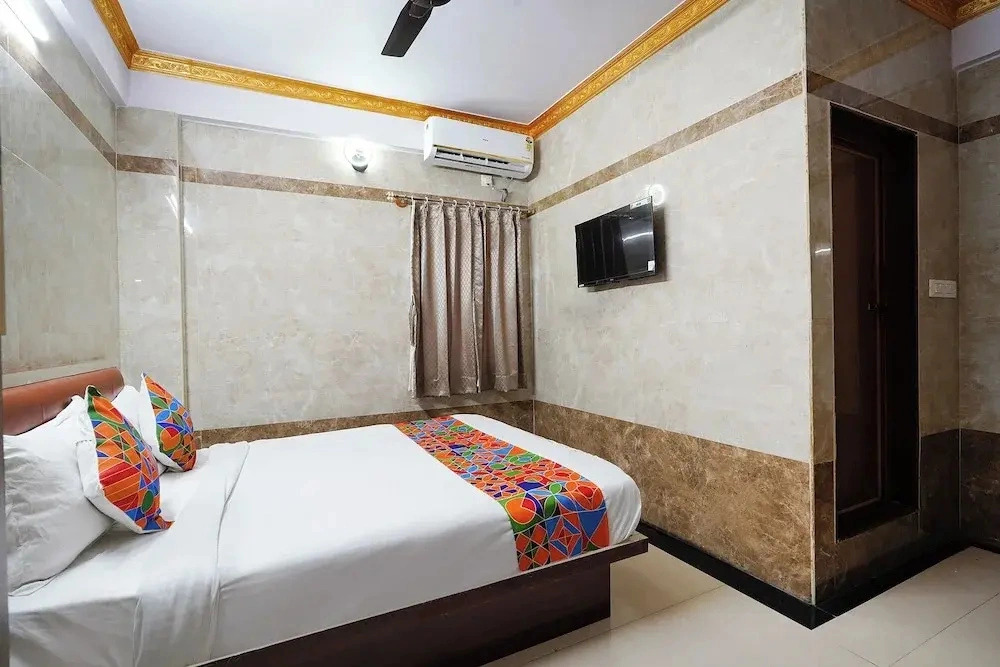 Fabhotel Sn Residency