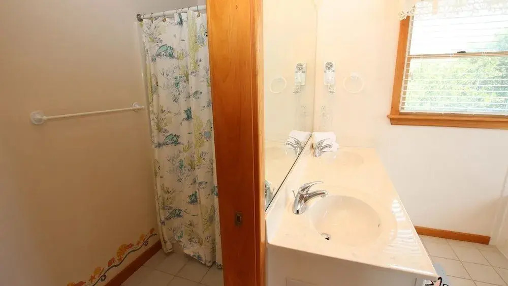 Summer Wind - 5 Br Home
