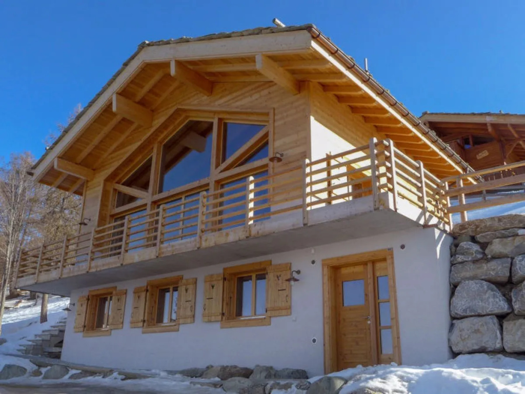 Chalet Chalet Jadi by Interhome