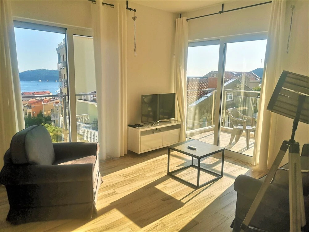 Seaview Brandnew Apartment in Spa Resort Budva