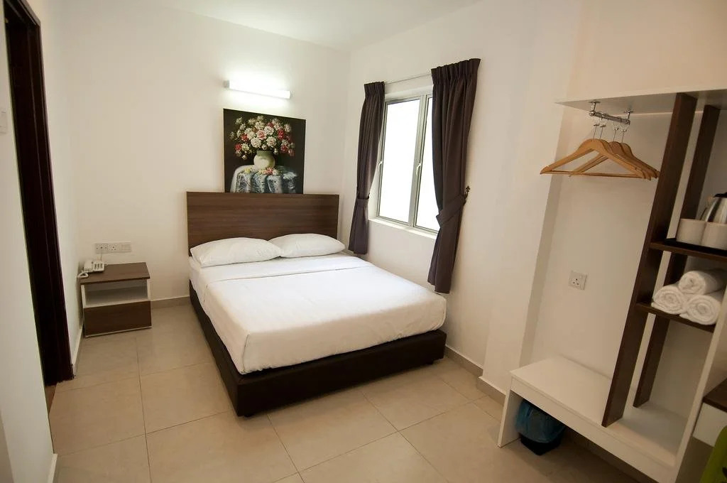 Hotel Cheqinn