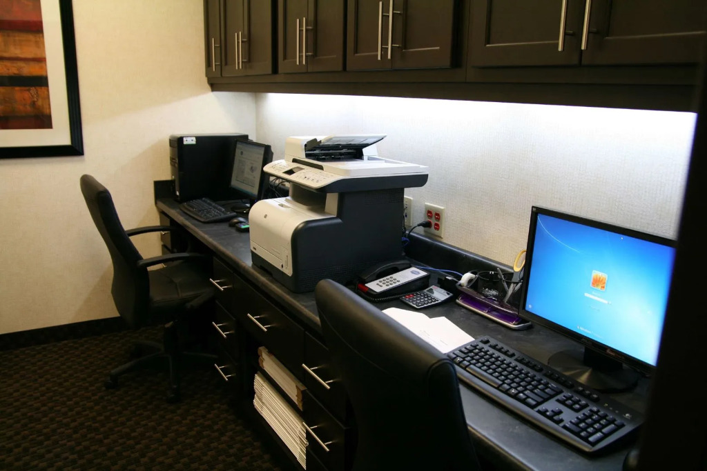Hampton Inn & Suites Detroit/Airport Romulus