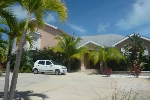 Villa Tropica