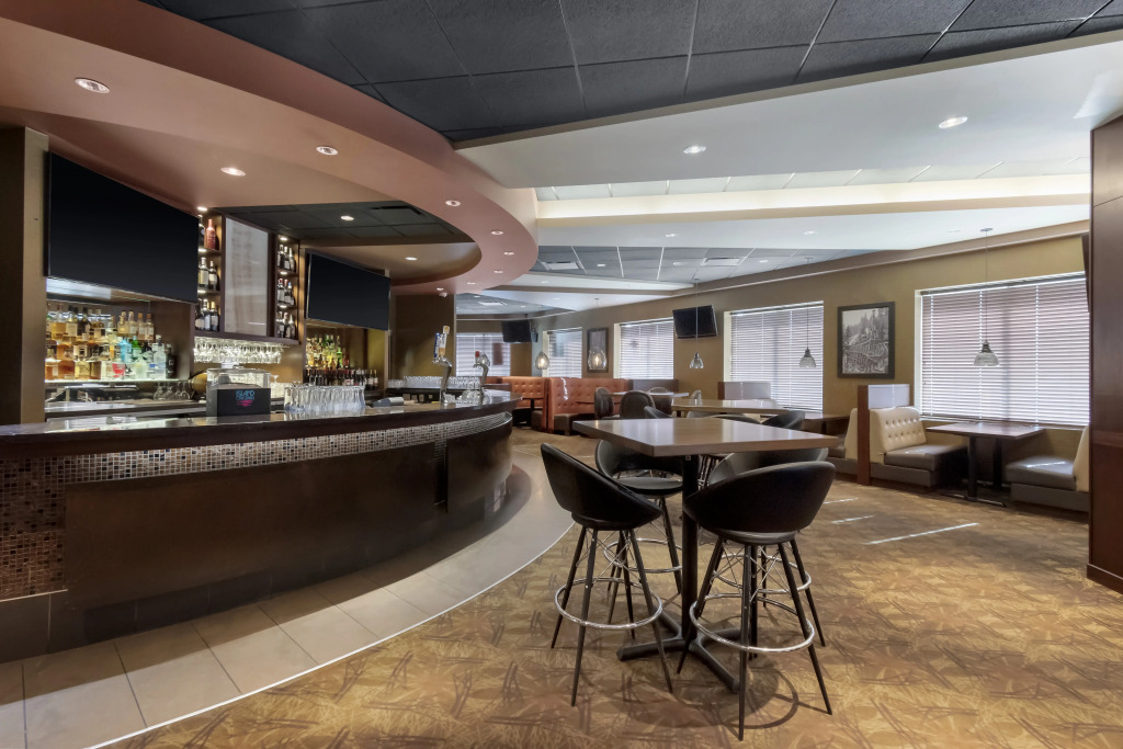 Best Western Cold Lake Inn