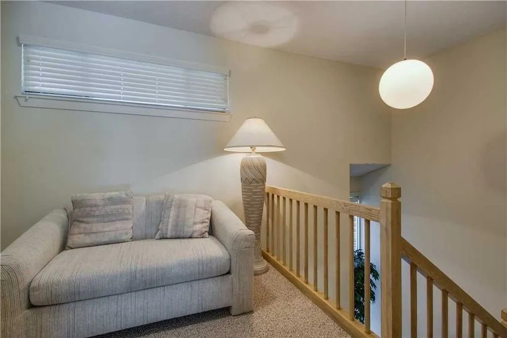Hickory Cove 39
