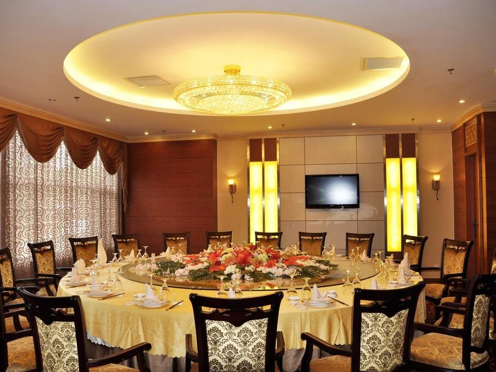 Dian Chi Hotel