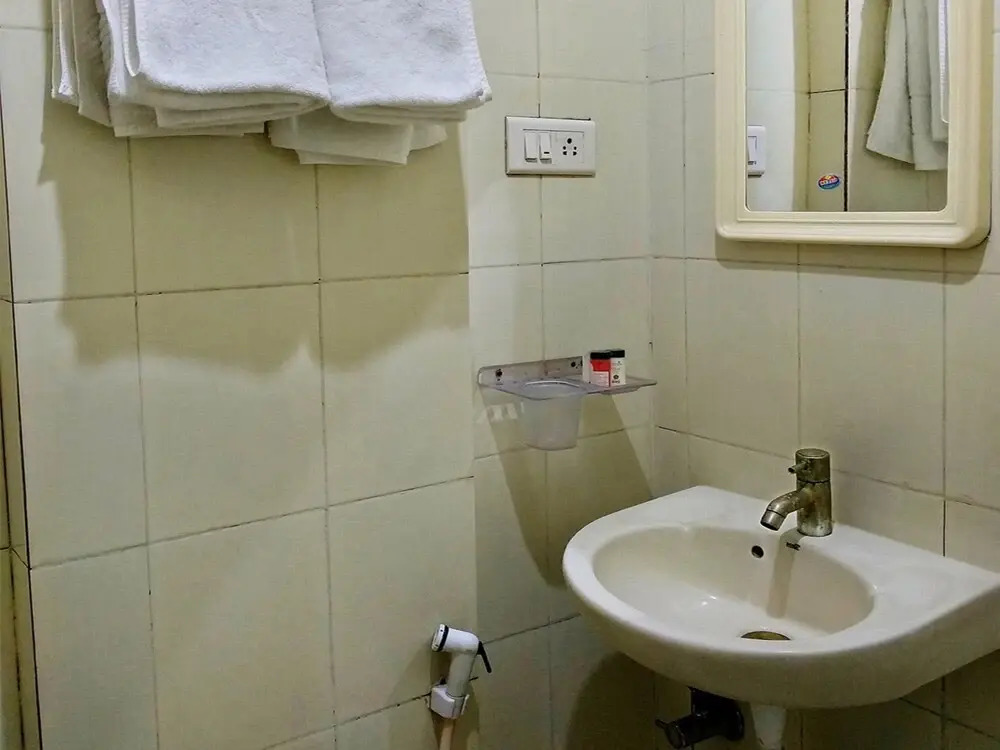 OYO 754 Sapthagiri Residency