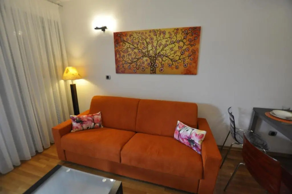Alessia Apartments-top location and garage parking