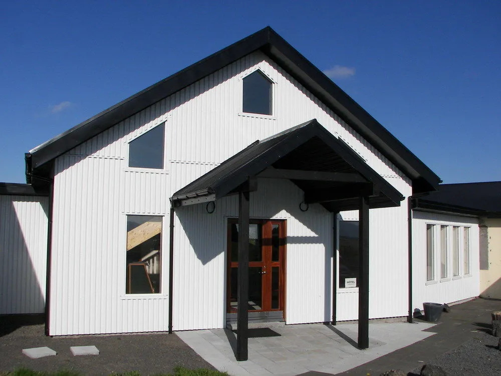 Guesthouse Leirubakki