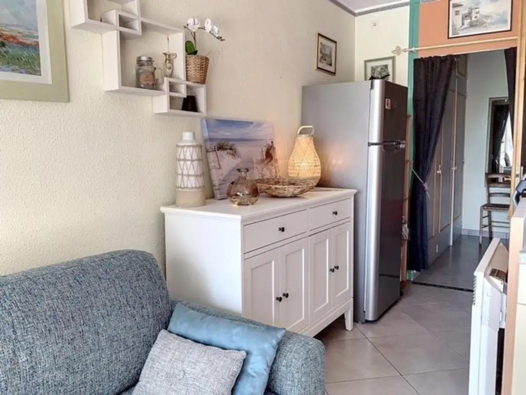 Appartement Balaruc-les-Bains, 1 pièce, 3 personnes - FR-1-503-40